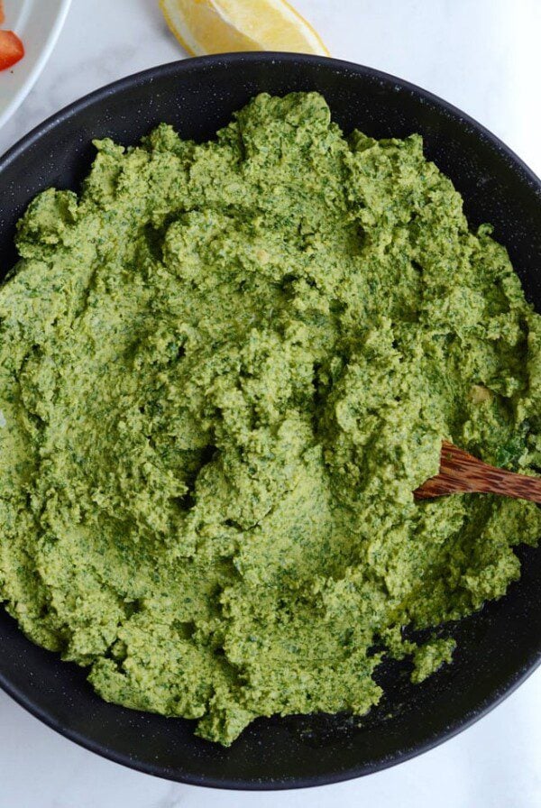 Healthy Vegan Kale Hummus