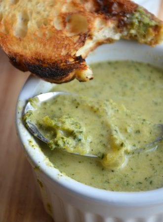 "Cheesy" Broccoli Soup: The perfect healthy comfort food! Vegan, Gluten-Free