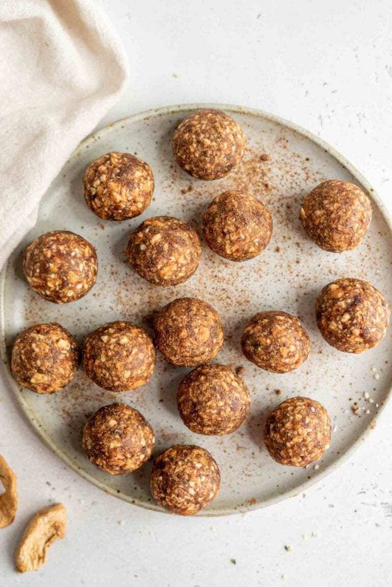 Cinnamon Apple Pie Energy Balls - Running on Real Food