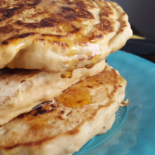 4-Ingredient Mega Fluffy Vegan Protein Pancakes