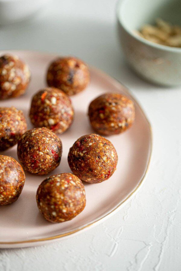 A plate of goji berry energy balls.