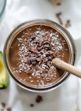 Superfood Chocolate Almond Avocado Smoothie | High in fibre, high in protein, vegan