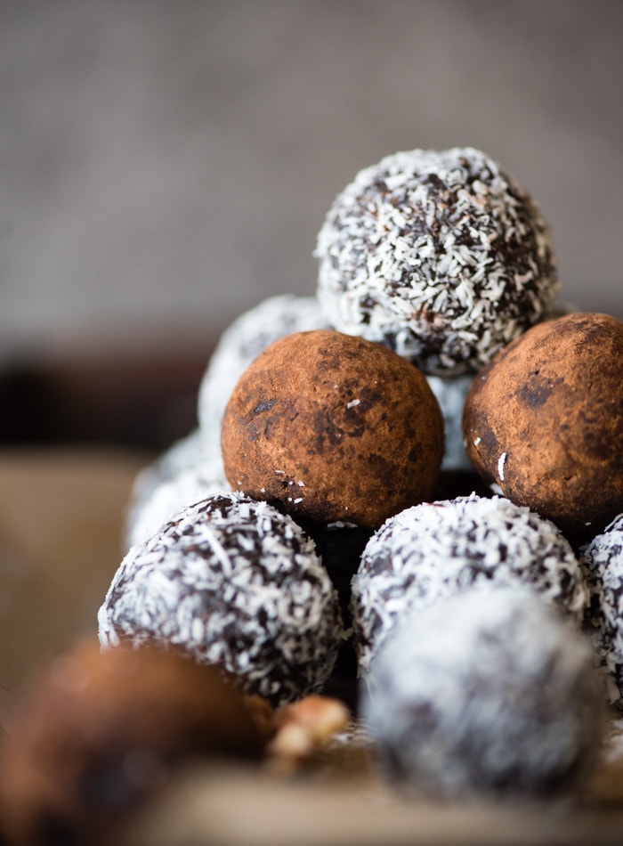 Vegan Rum Balls for a Healthy and Delicious Christmas Dessert