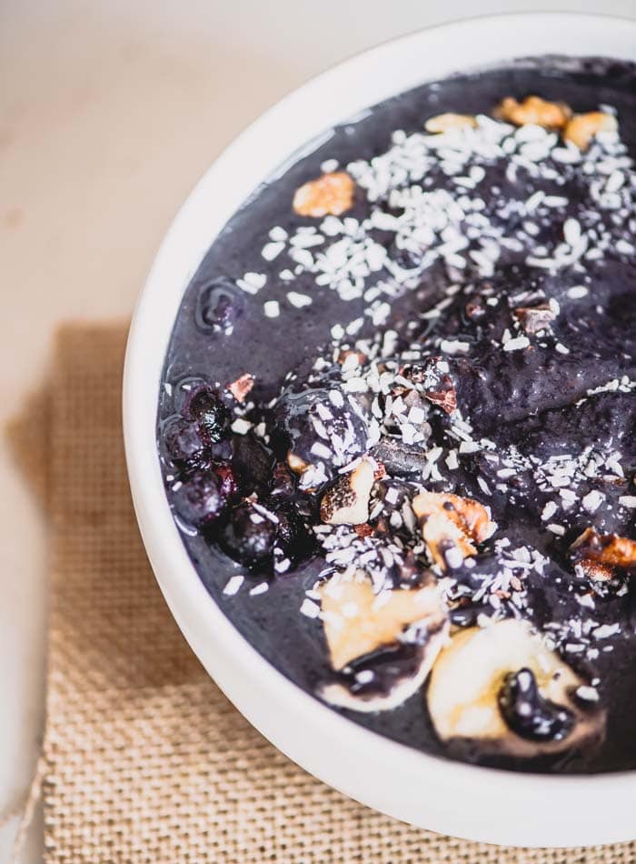 Spinach Blueberry Banana Smoothie Bowl