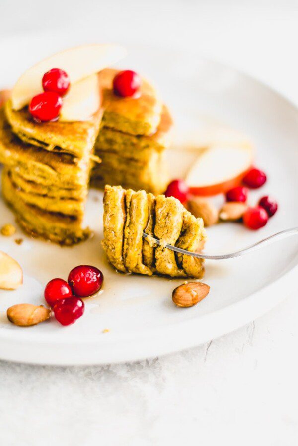 Oil-Free Sugar-Free Vegan Pumpkin Pancake Recipe - Running on Real Food