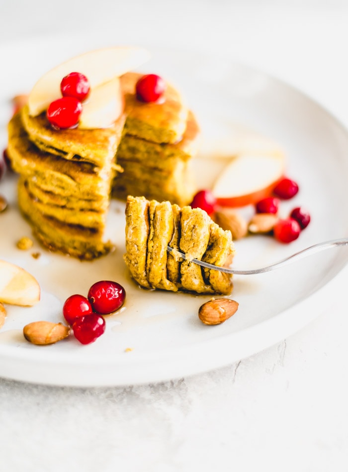 Oil-Free Sugar-Free Vegan Pumpkin Pancake Recipe - Running on Real Food