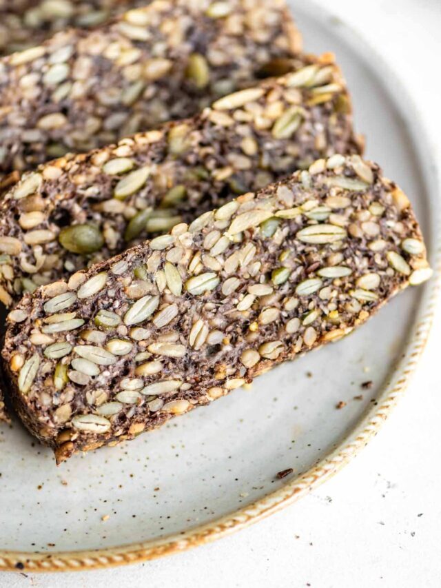 How to Make Seed Bread