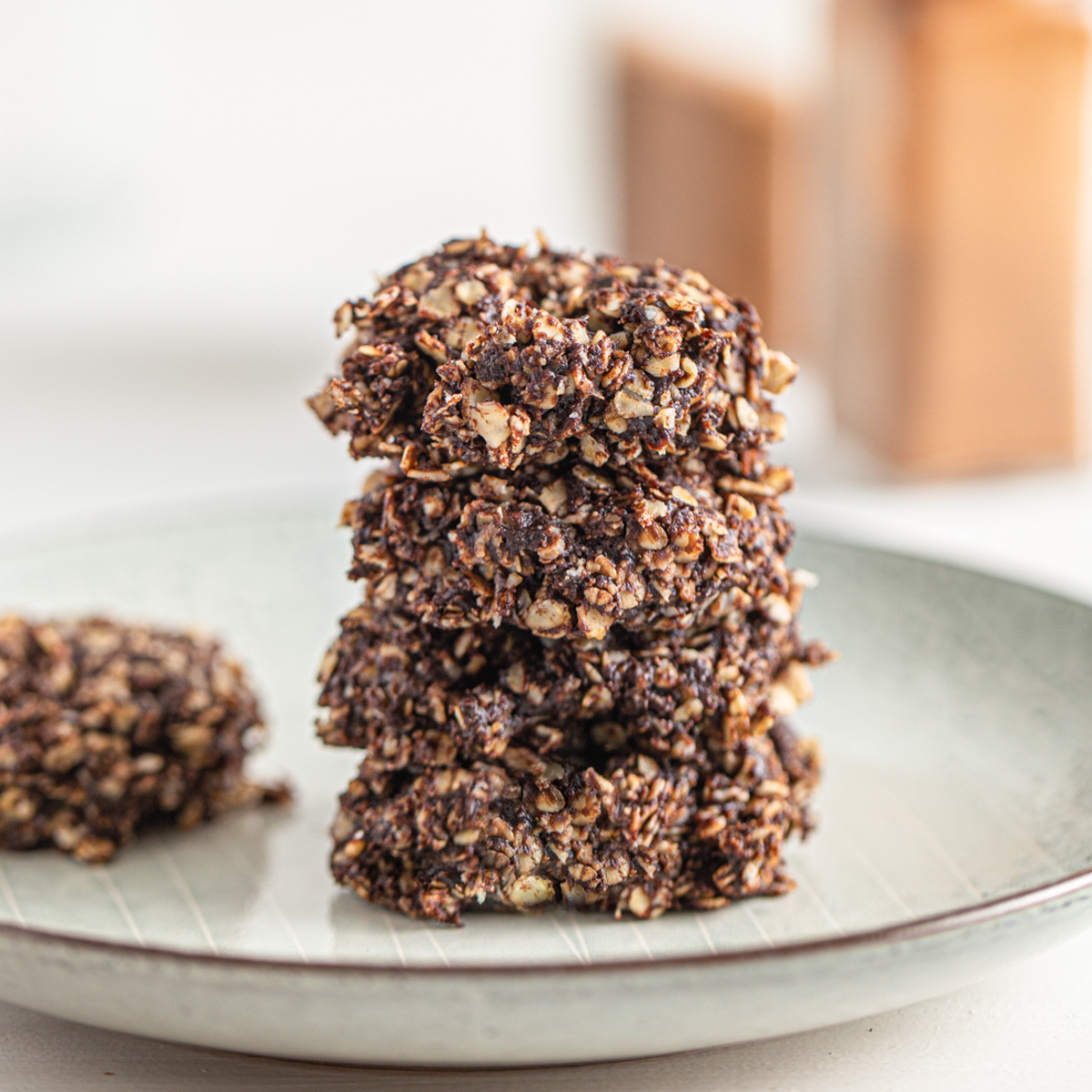 No-Bake Chocolate Gingerbread Cookies