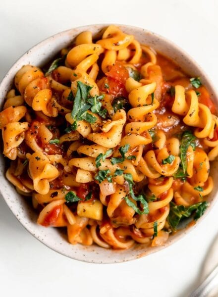 Vegan One Pot Pasta with Kale and Mushroom - Running on Real Food