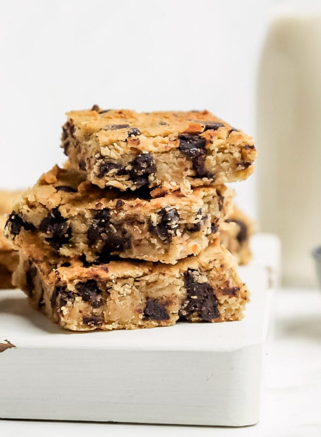 Healthy Vegan Chickpea Blondies - Running on Real Food