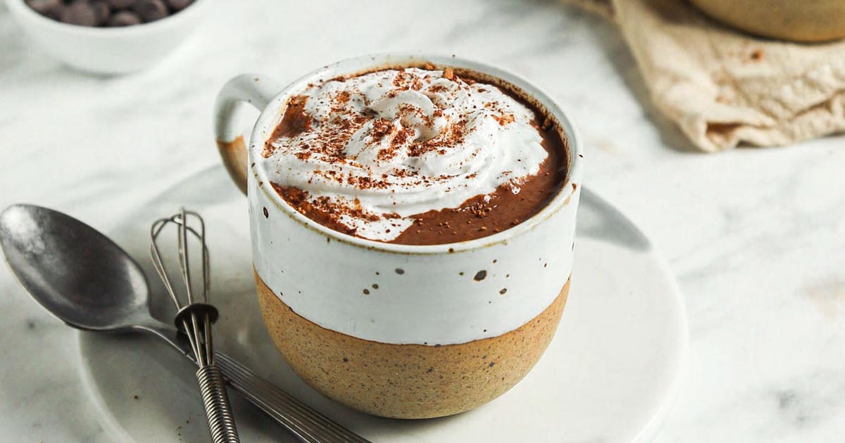 Healthy Hot Chocolate Recipe (vegan & dairy free!)