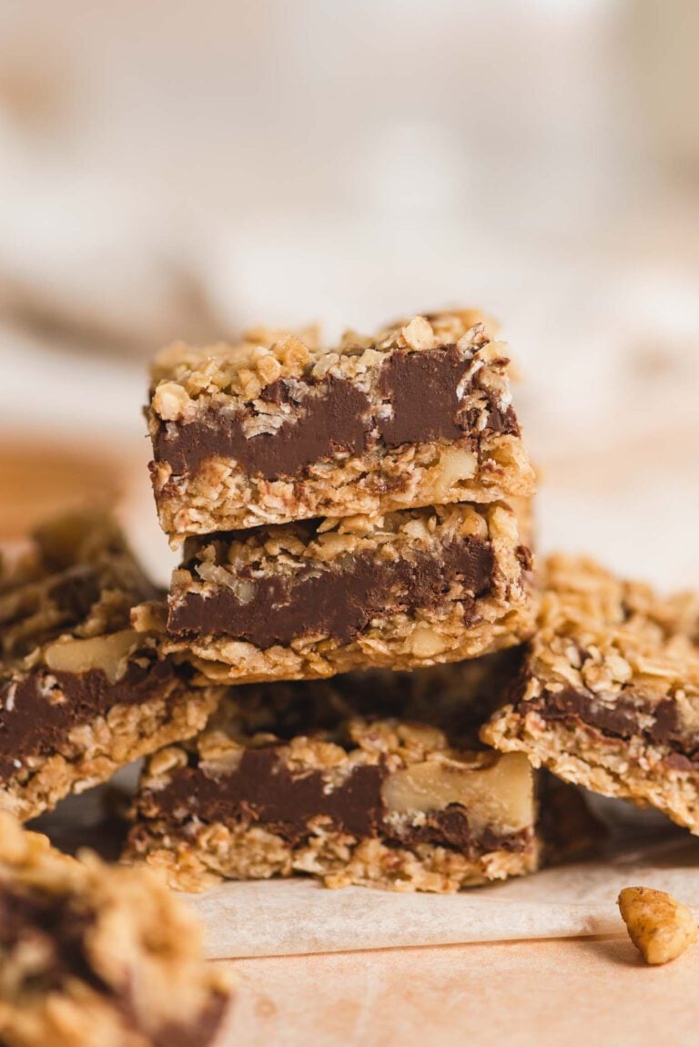 Vegan No-Bake Oatmeal Chocolate Bars - Running on Real Food