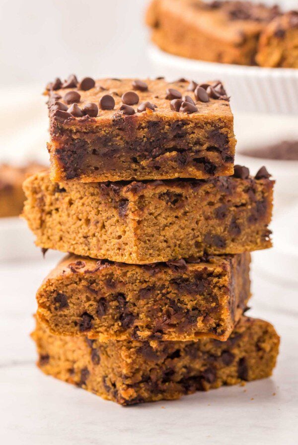 A stack of 4 pumpkin chocolate chip bars.