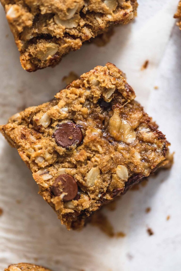 Peanut Butter Banana Oatmeal Bars - Running On Real Food