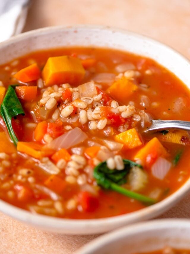 Hearty Vegetable Barley Soup Recipe